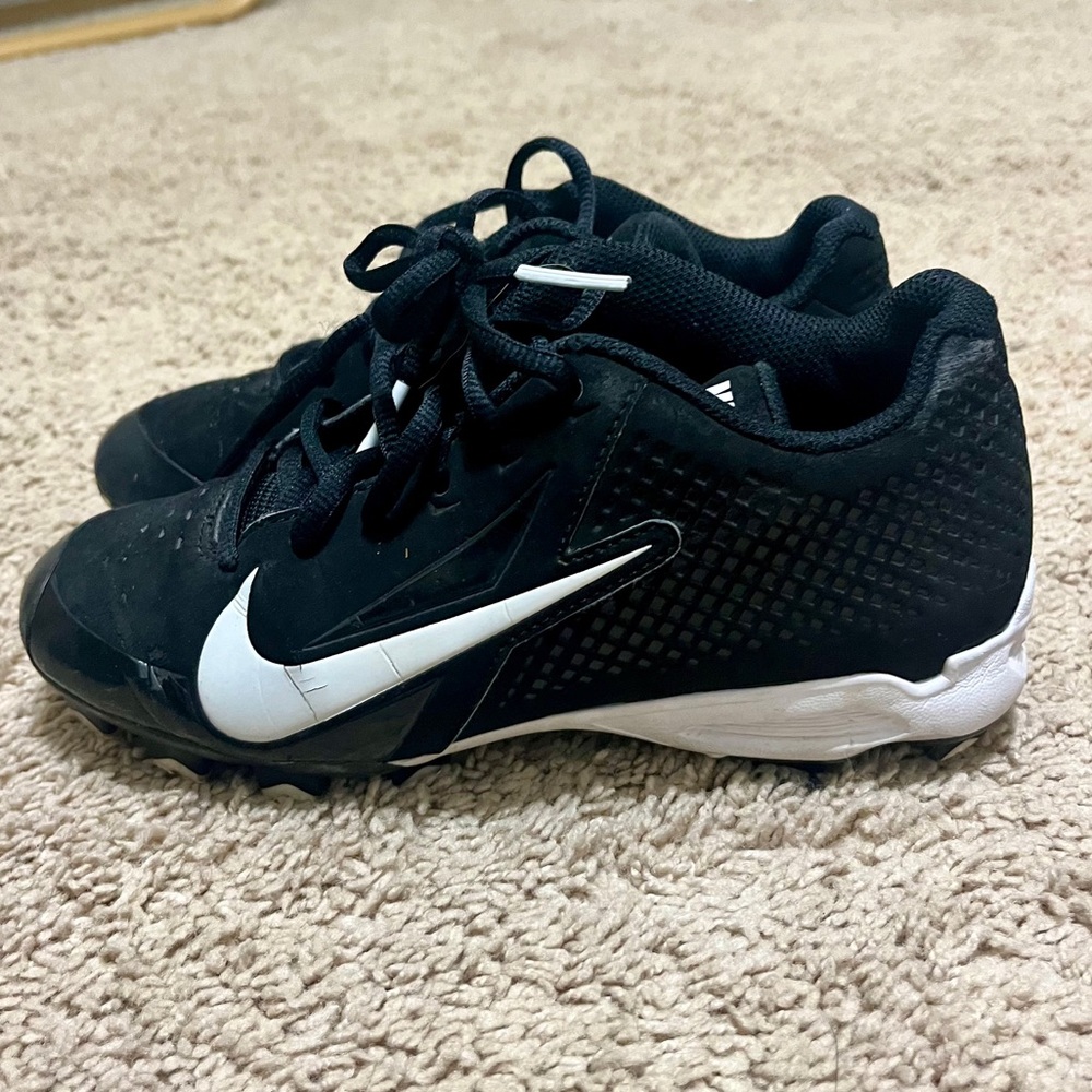 Boys Nike Baseball Cleats